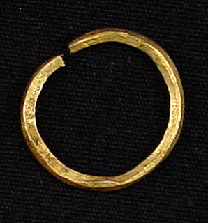 Gold ring