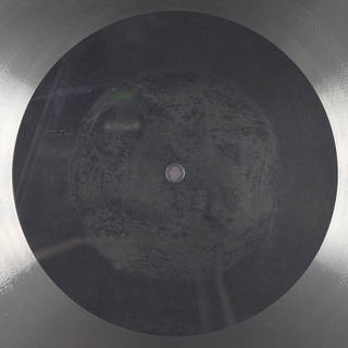 Minor oxidation on aluminum disc surface