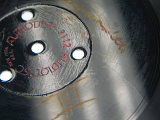 Cracked glass substrate