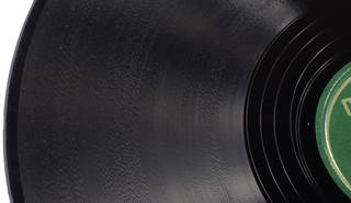 Shellac disc grooves